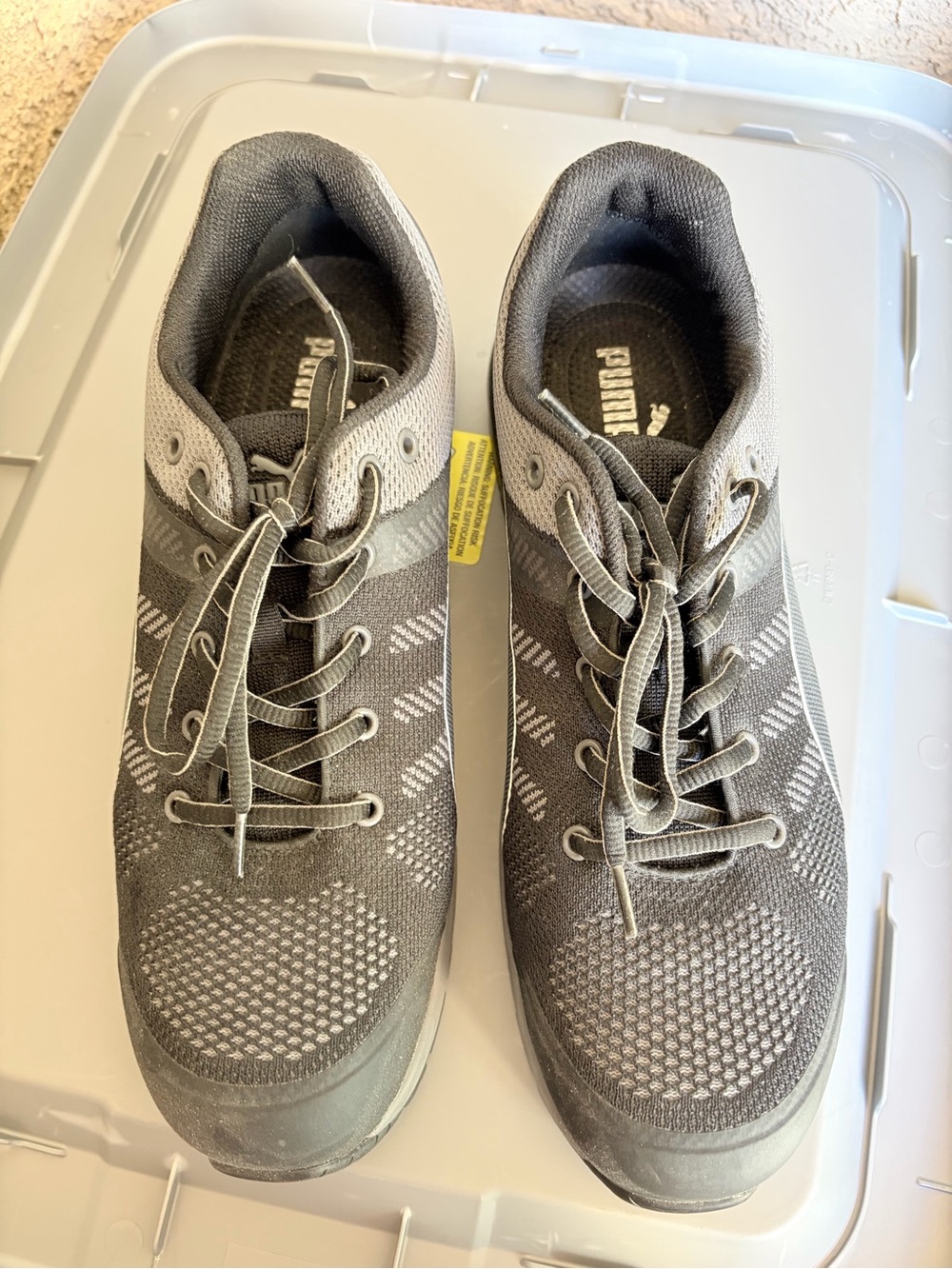 PUMA Men's Black and Gray Knit Work shoes